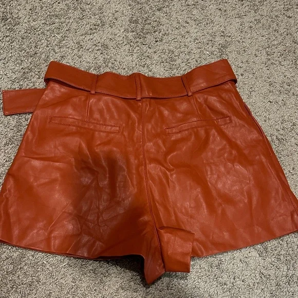 Zara High Waist Red Leather Shorts - Picture 4 of 4